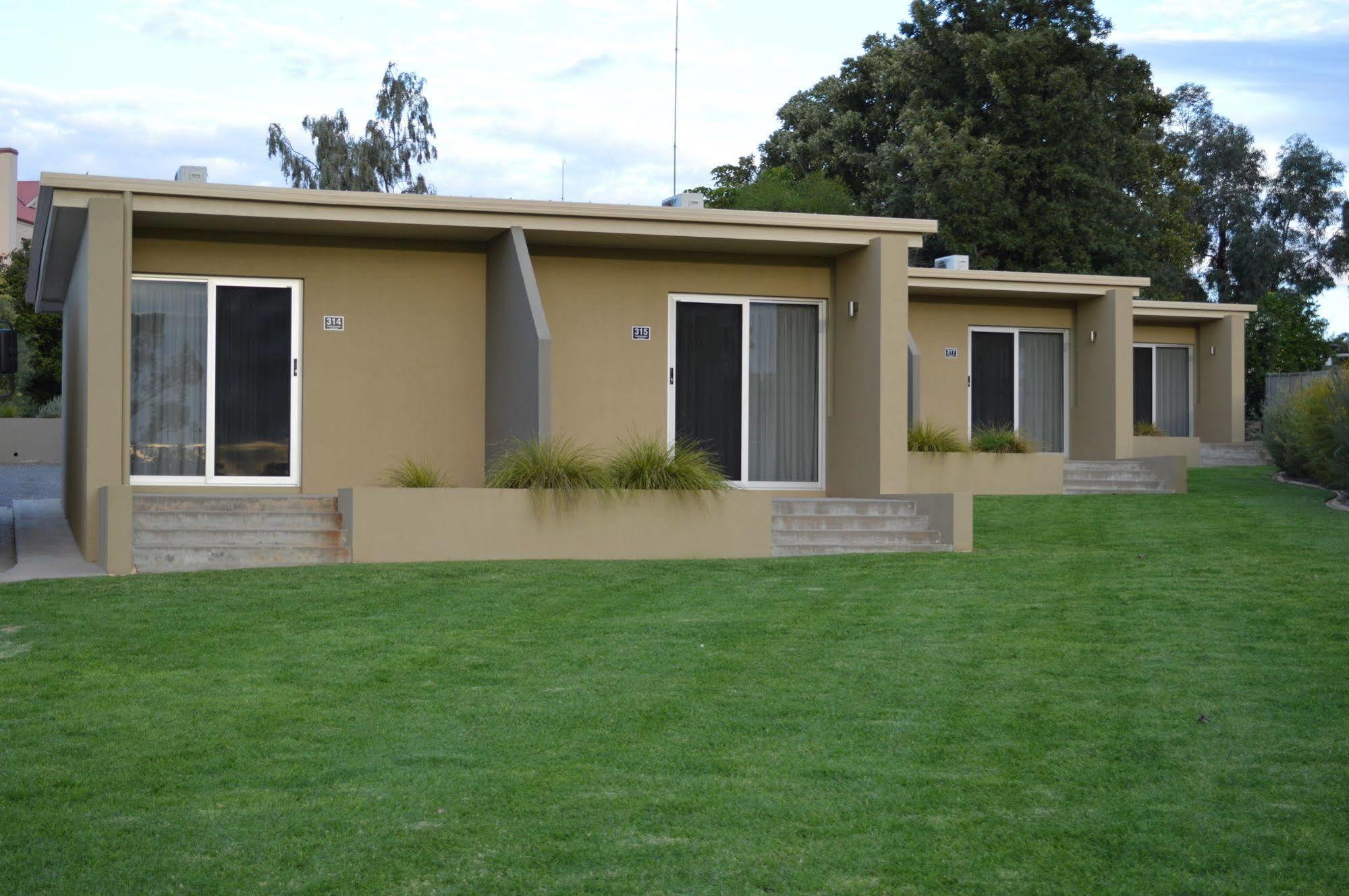 Loxton Community Hotel Motel Exteriér fotografie