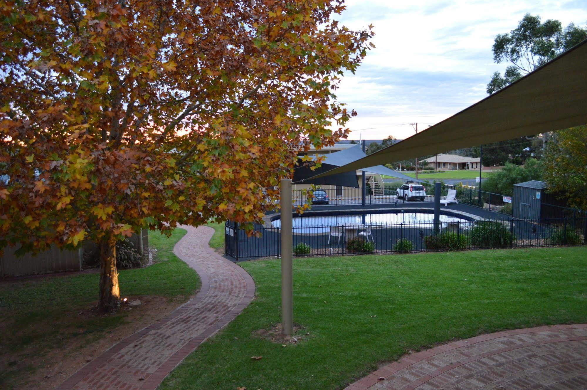 Loxton Community Hotel Motel Exteriér fotografie