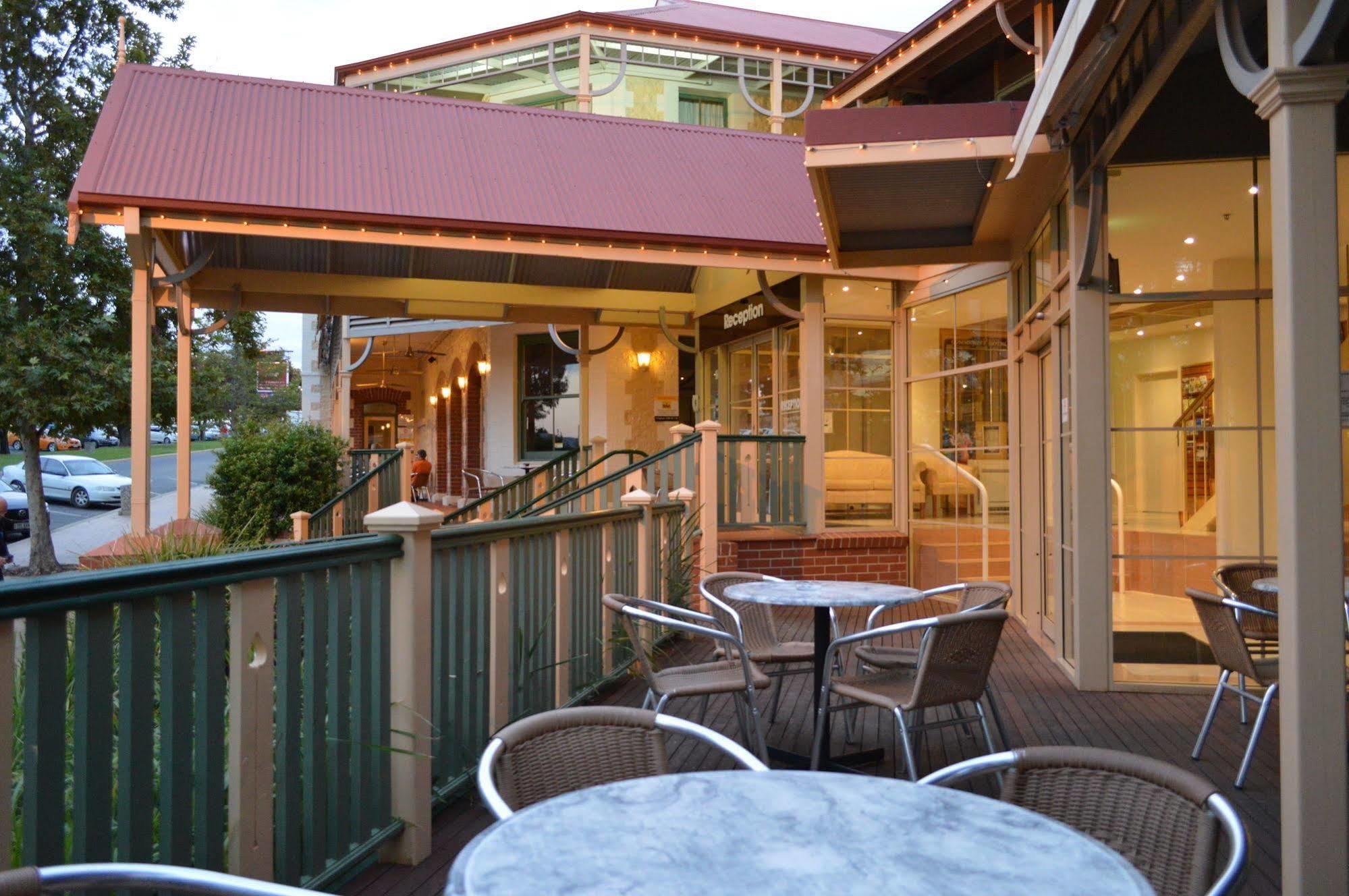 Loxton Community Hotel Motel Exteriér fotografie